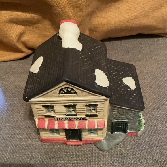 Christmas Village Ceramic Hardware Store, lighted option - Picture 12 of 12